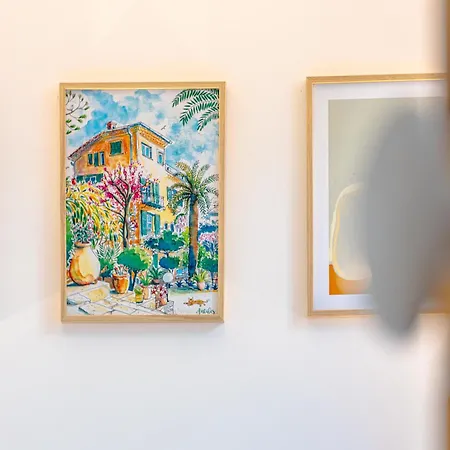 דירה Newly Renovated Gem, Old